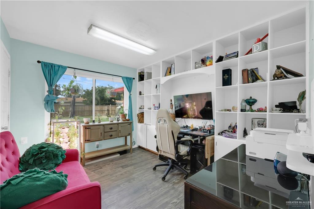 408 Violet Street Mission, TX 78572 - Photo 15 of 26