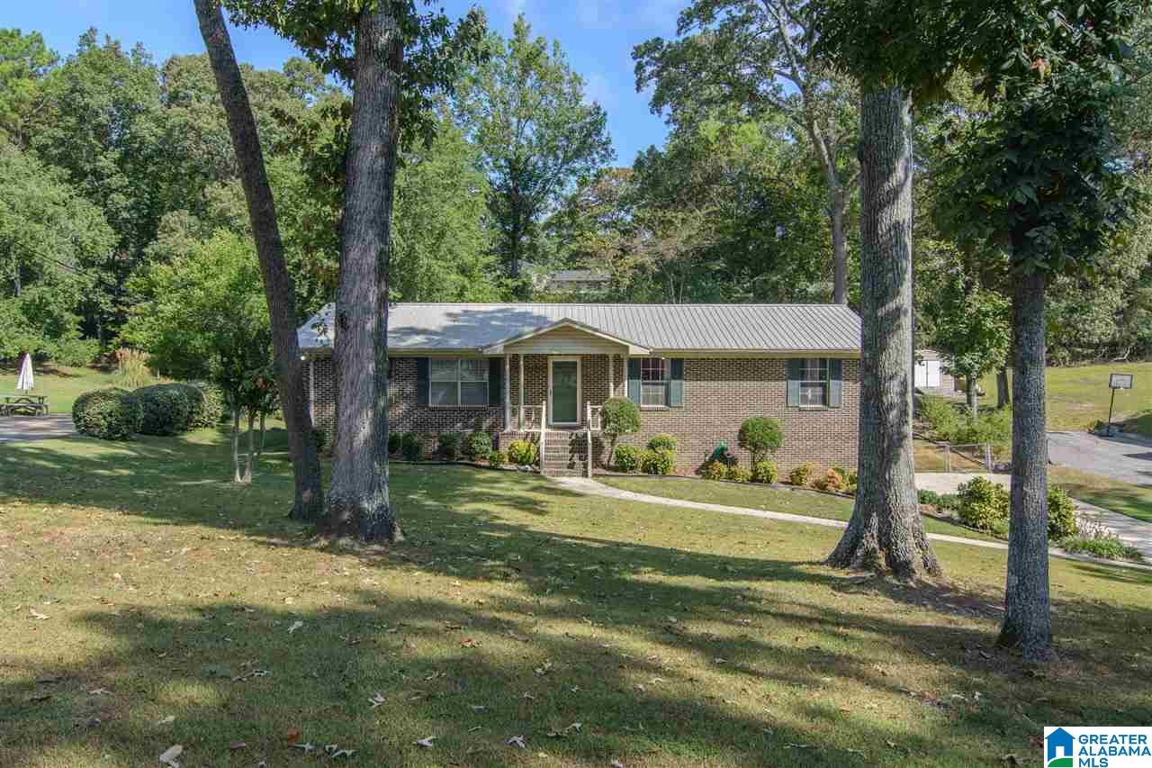 1052 Diane Street Southwest Leeds, AL 35094 - Photo 2 of 33