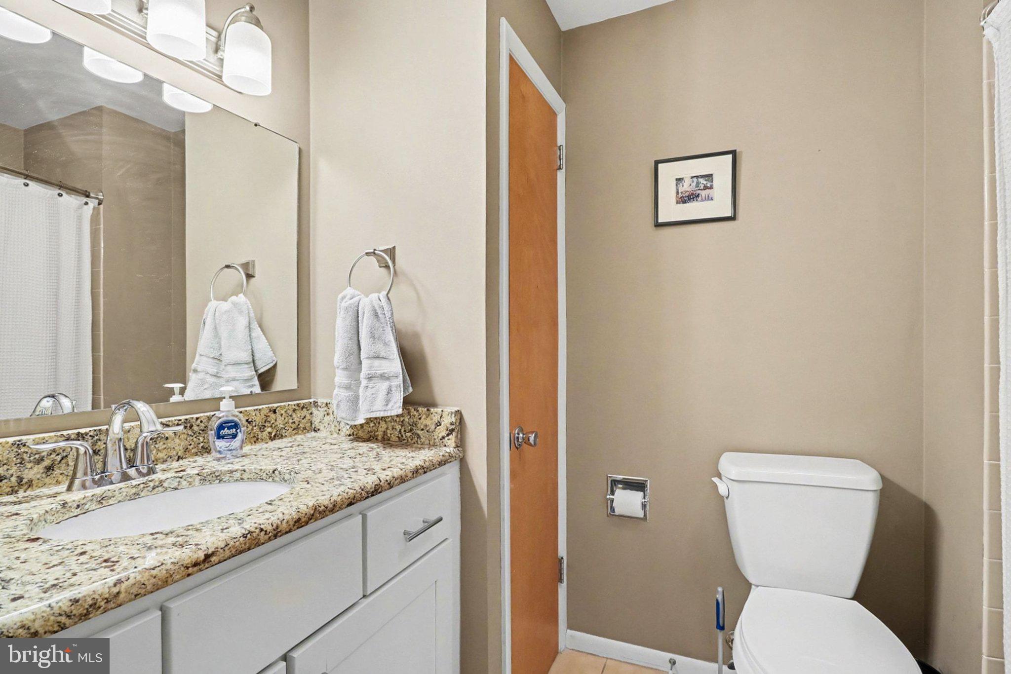 21 Dawn Avenue Akron, PA 17501 - Photo 16 of 37