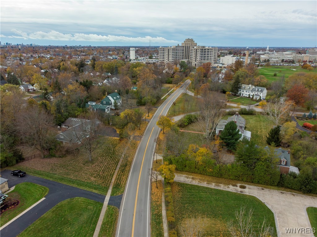 317 Lebrun Road Amherst, NY 14226 - Photo 16 of 27
