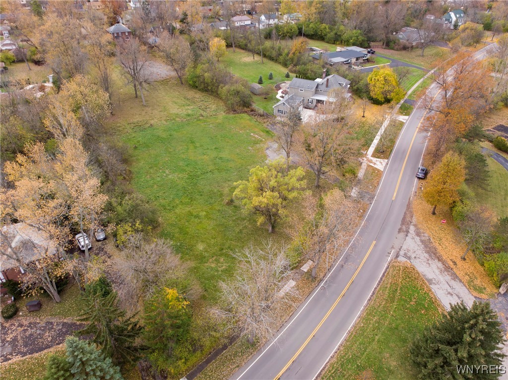 317 Lebrun Road Amherst, NY 14226 - Photo 3 of 27