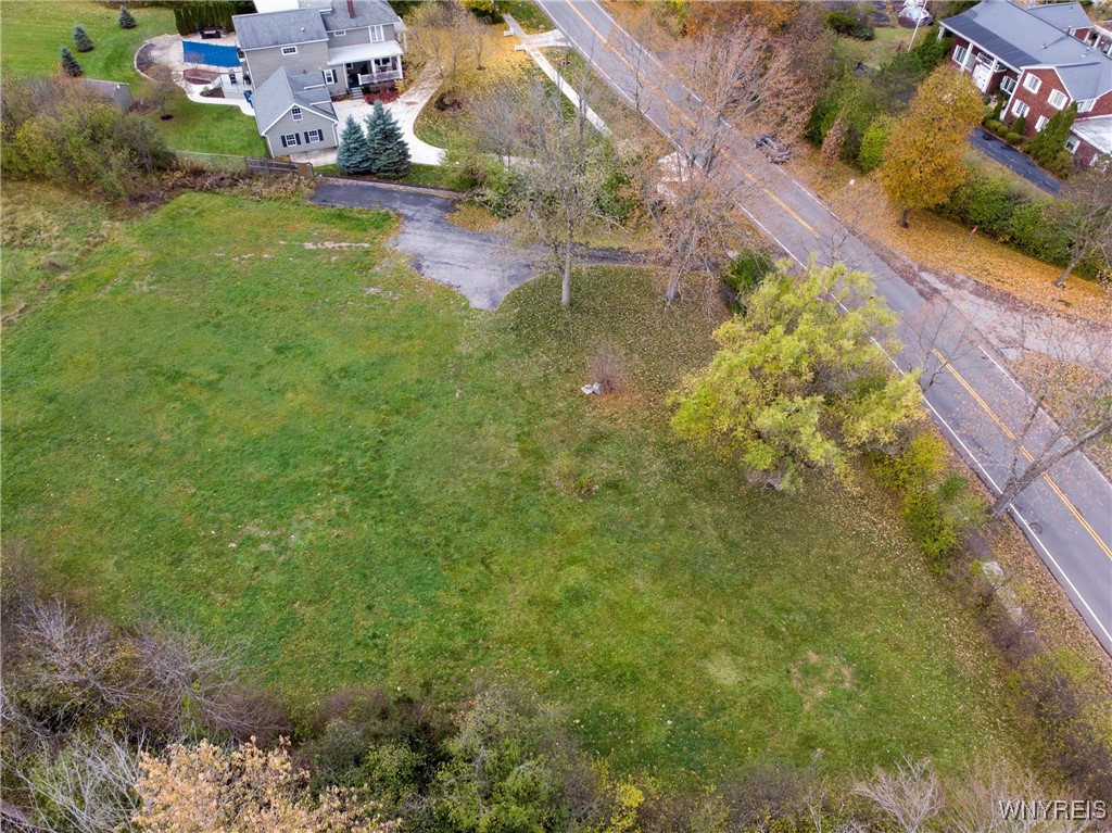 317 Lebrun Road Amherst, NY 14226 - Photo 5 of 27