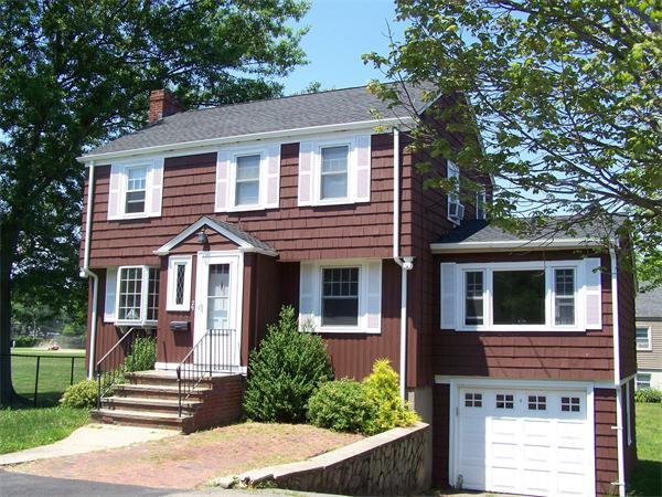 29 Charlotte Road Swampscott, MA 01907 - Photo 1 of 20 Gallery Image 1