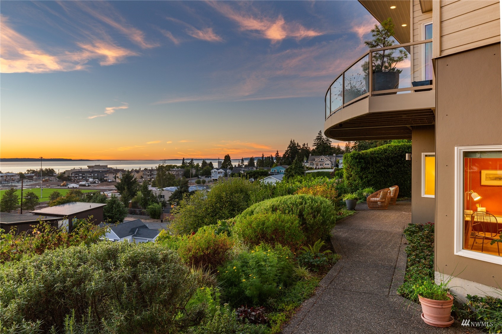 731 Bell Street Edmonds, WA 98020 - Photo 35 of 40