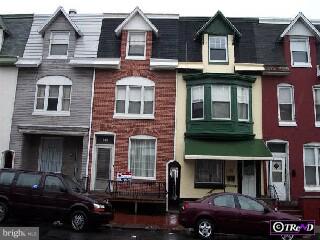 942 North 11th Street Reading, PA 19604 - Photo 1 of 6
