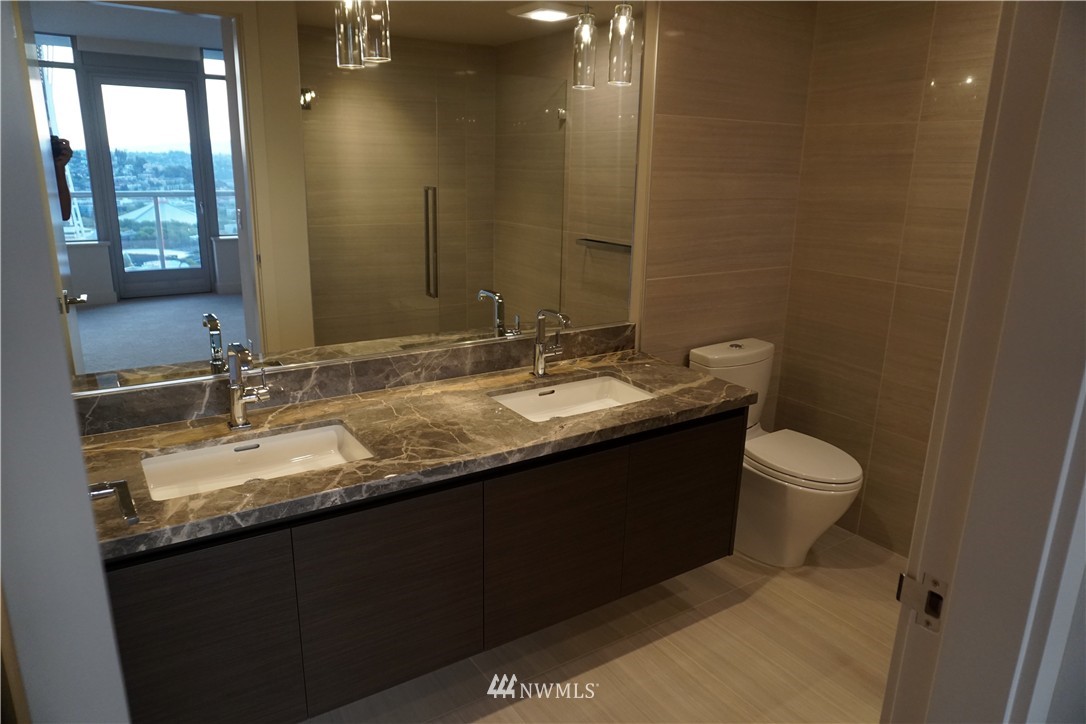 583 Battery Street, Unit 3003N Seattle, WA 98121 - Photo 14 of 21