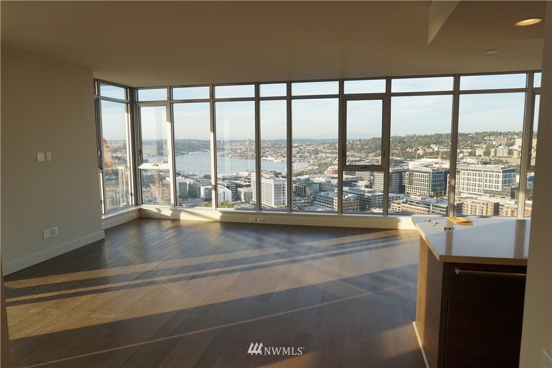 583 Battery Street, Unit 3003N Seattle, WA 98121 - Photo 4 of 21