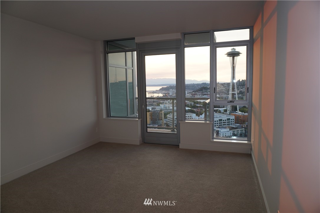 583 Battery Street, Unit 3003N Seattle, WA 98121 - Photo 10 of 21