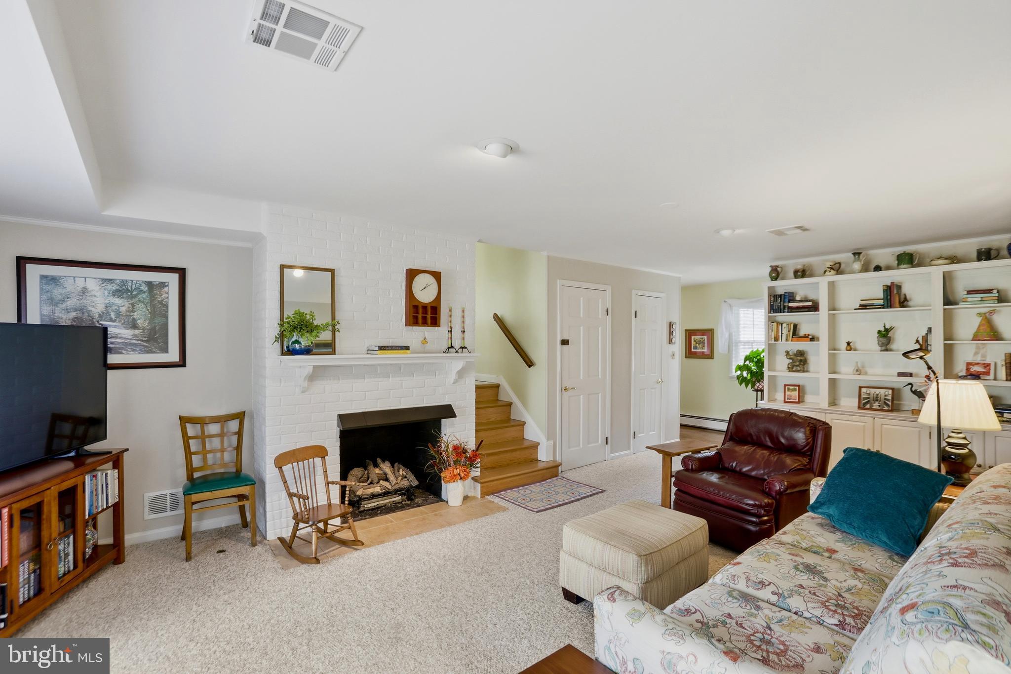 12012 Canter Lane Reston, VA 20191 - Photo 12 of 51