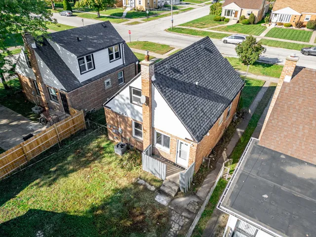 $209,000 | 43 163rd Street, Calumet City, IL 60409