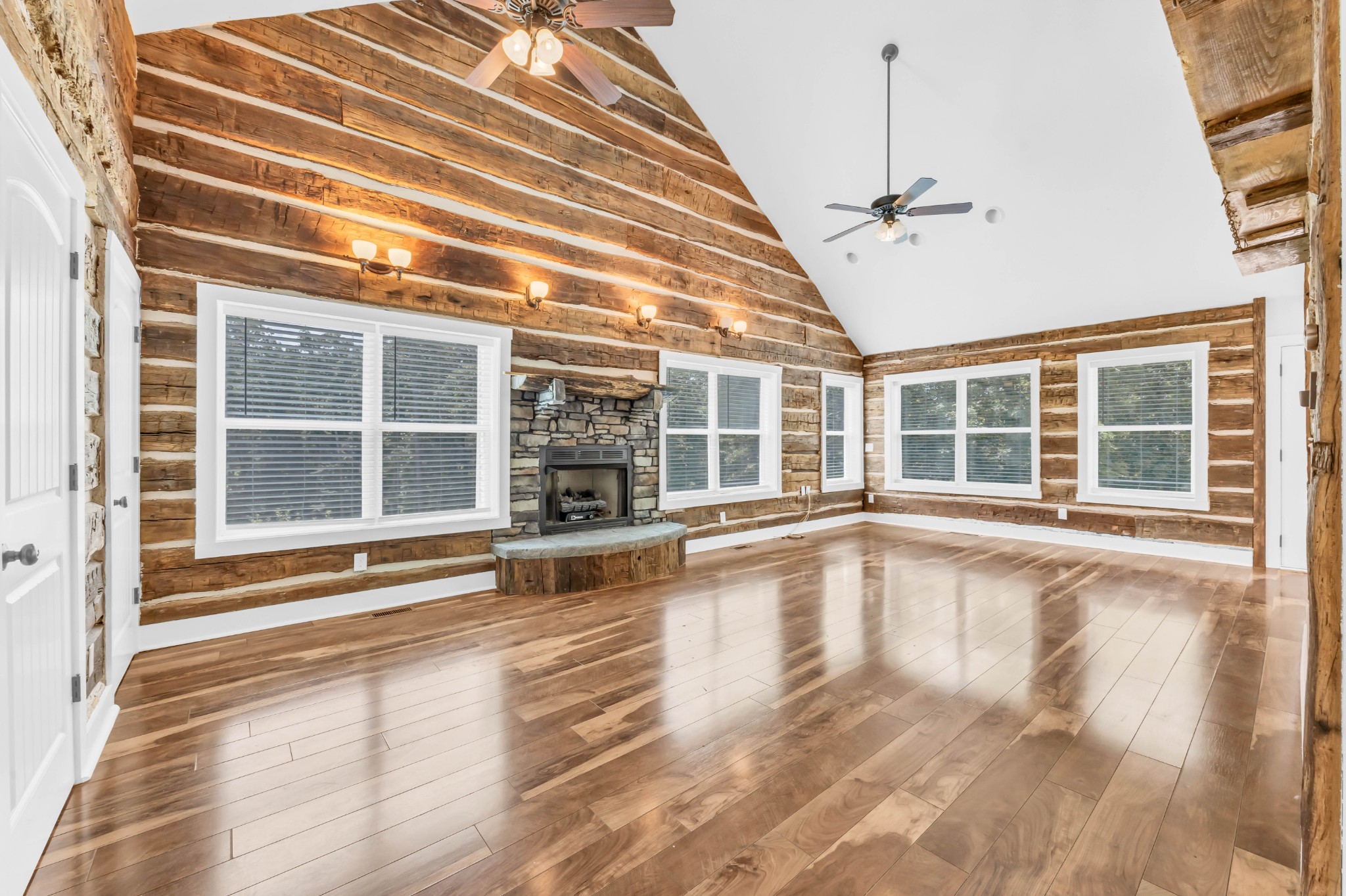 4510 Akin Road Cunningham, TN 37052 - Photo 10 of 55