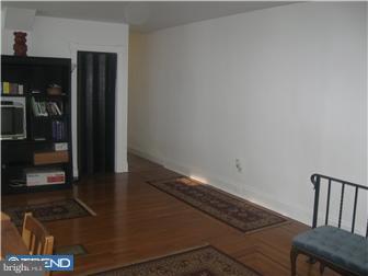 238 Spring Street Trenton, NJ 08618 - Photo 9 of 12 Family Room