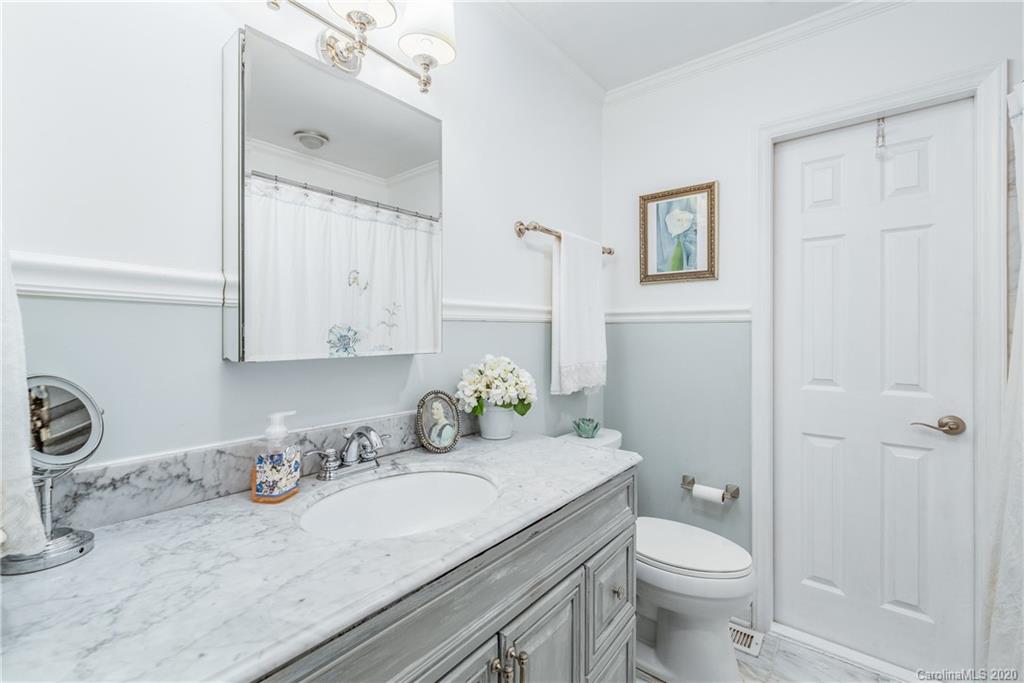 5611 Londonderry Road Charlotte, NC 28210 - Photo 14 of 26 Gallery Image 14