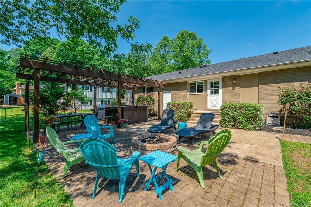 5611 Londonderry Road Charlotte, NC 28210 - Photo 21 of 26 Gallery Image 21