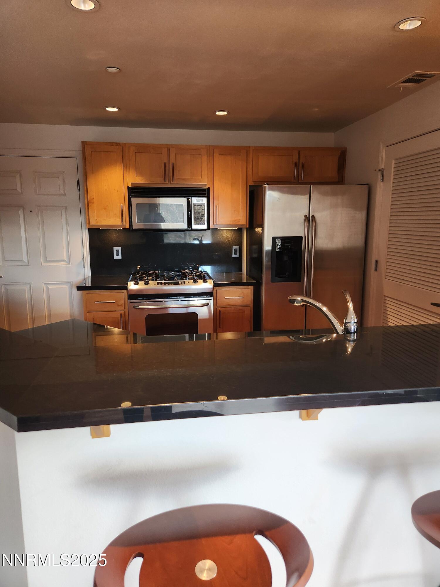 1450 Idlewild Drive, Unit 1133 Reno, NV 89509 - Photo 3 of 6