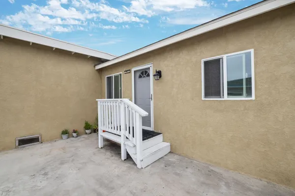 $1,100,000 | 931 13th Street, Imperial Beach, CA 91932
