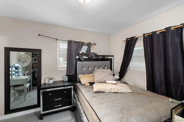 $1,100,000 | 931 13th Street, Imperial Beach, CA 91932