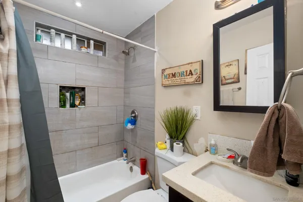 $1,100,000 | 931 13th Street, Imperial Beach, CA 91932