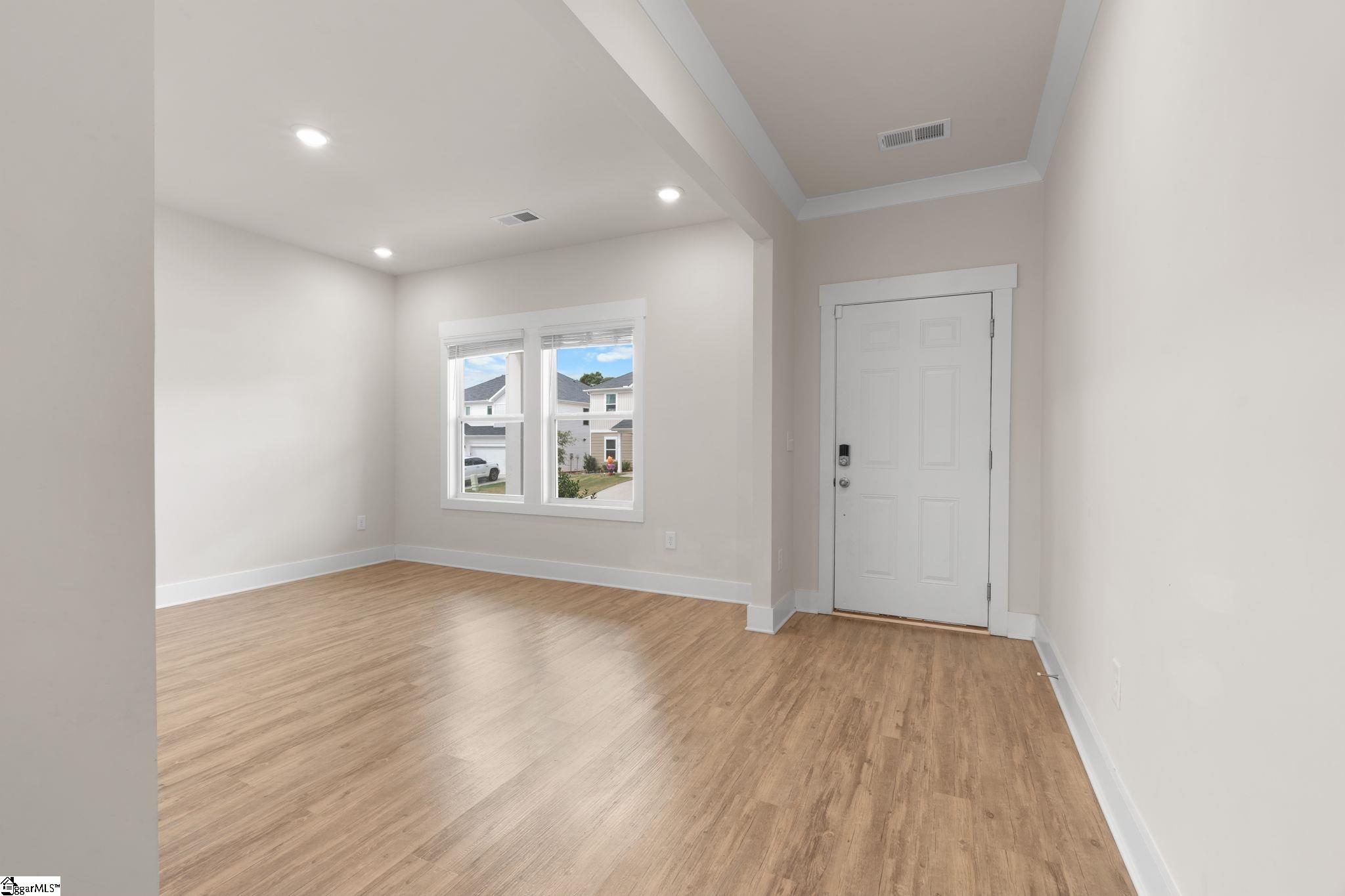 338 Pewter Circle Simpsonville, SC 29680 - Photo 7 of 50