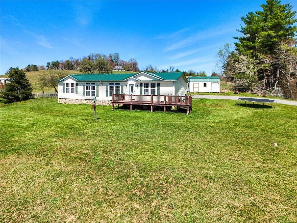 1475 Daniels Run Road Northeast Check, VA 24072 - Photo 58 of 69 Gallery Image 58