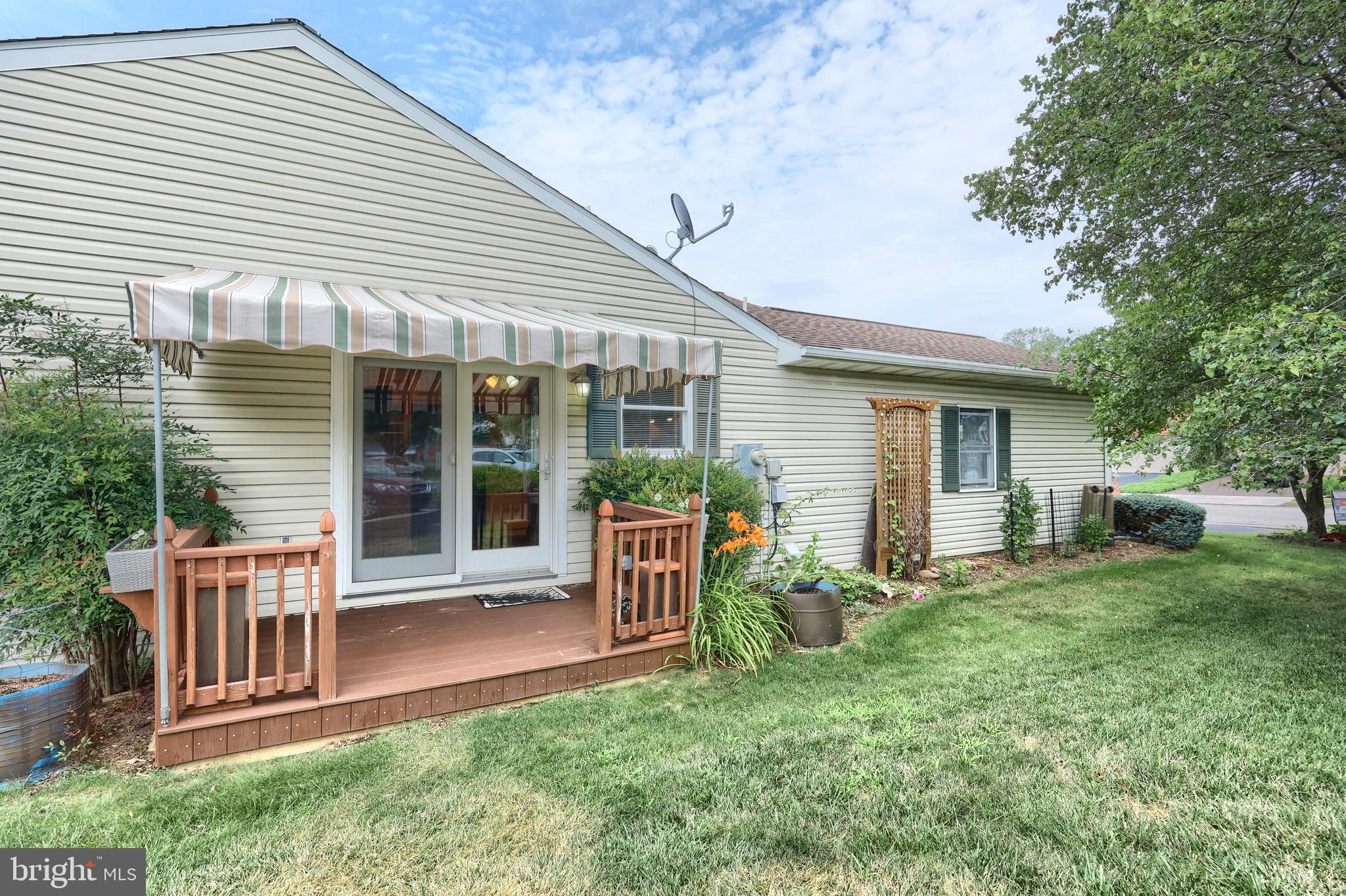 Side porch