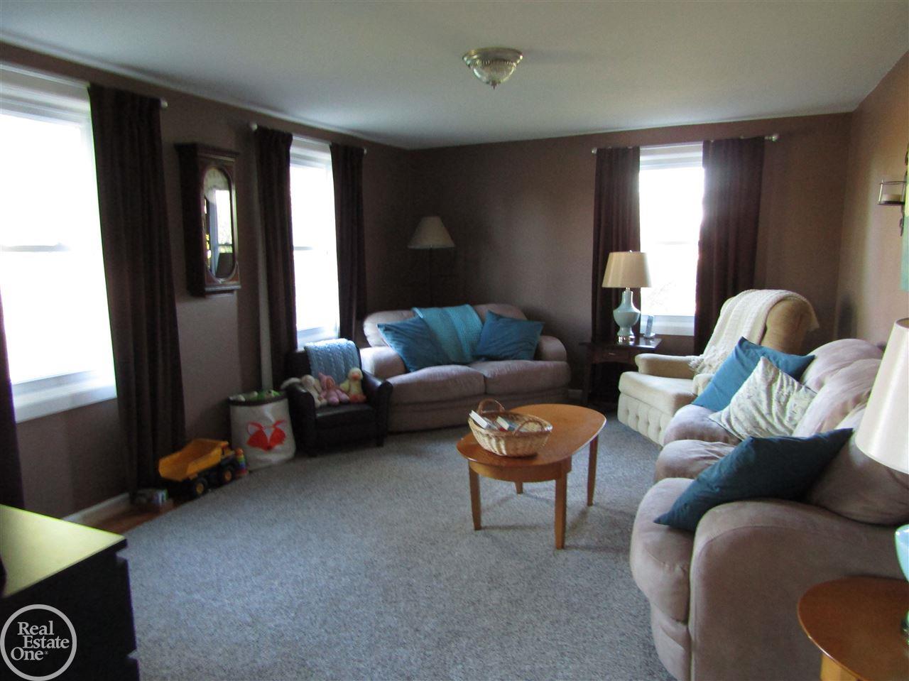 78141 Romeo Plank Road Armada, MI 48005 - Photo 41 of 55 31295223-41.JPG
