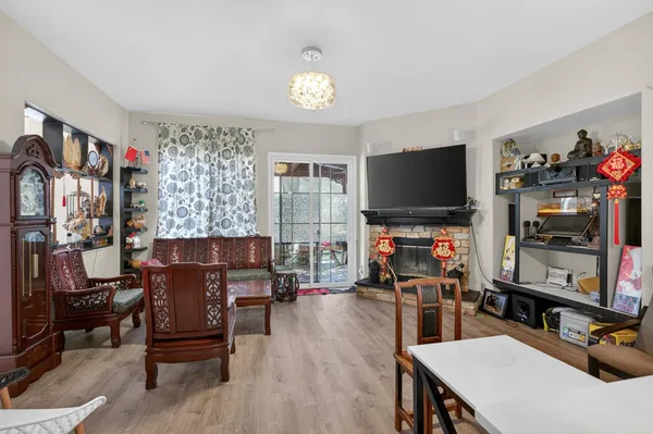 $699,000 | 2033 Bastona Drive, Elk Grove, CA 95758