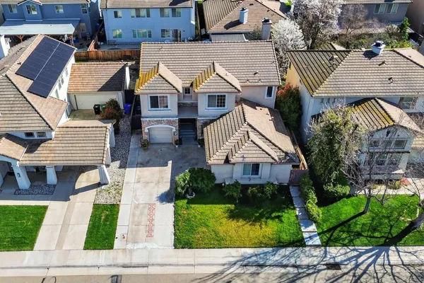 $699,000 | 2033 Bastona Drive, Elk Grove, CA 95758