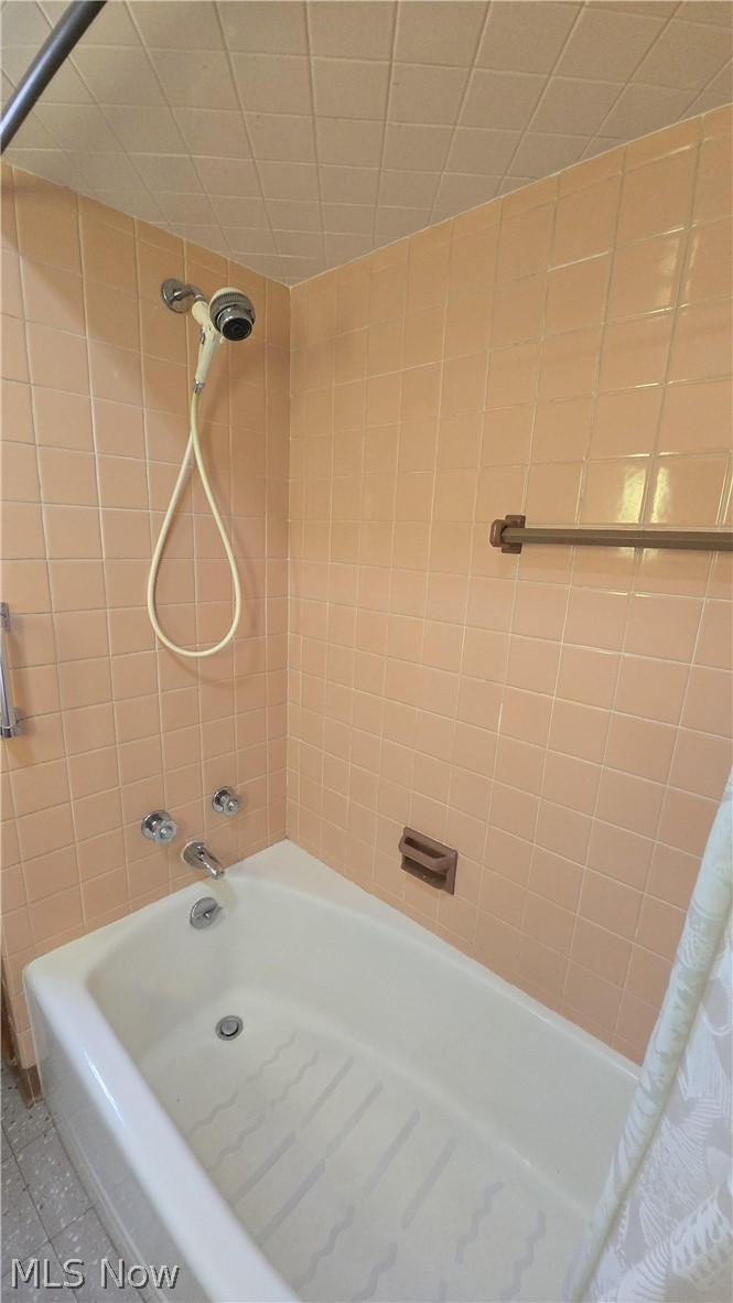 54878 National Road Bridgeport, OH 43912 - Photo 34 of 41