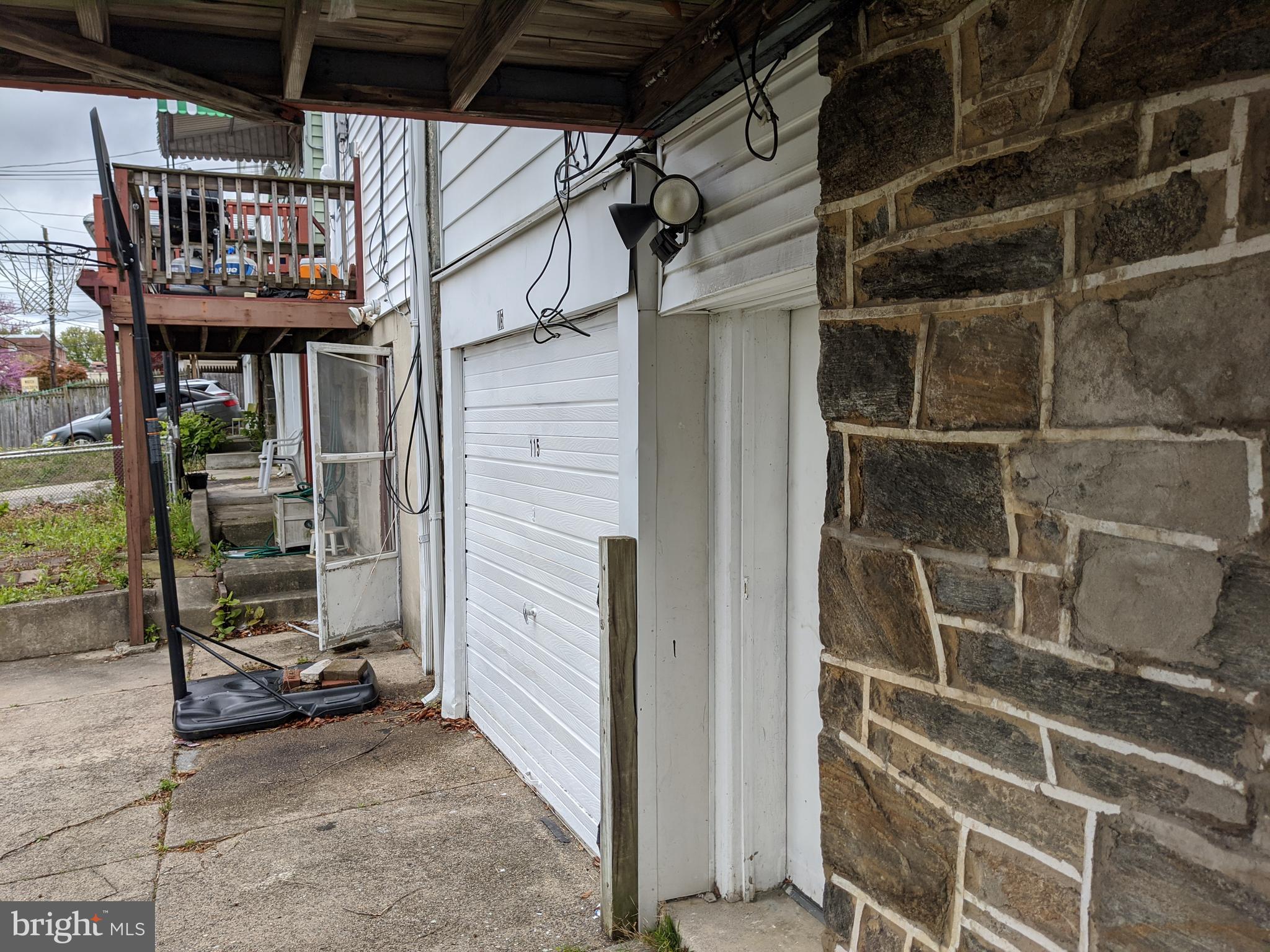 115 Westdale Road Upper Darby, PA 19082 - Photo 22 of 25