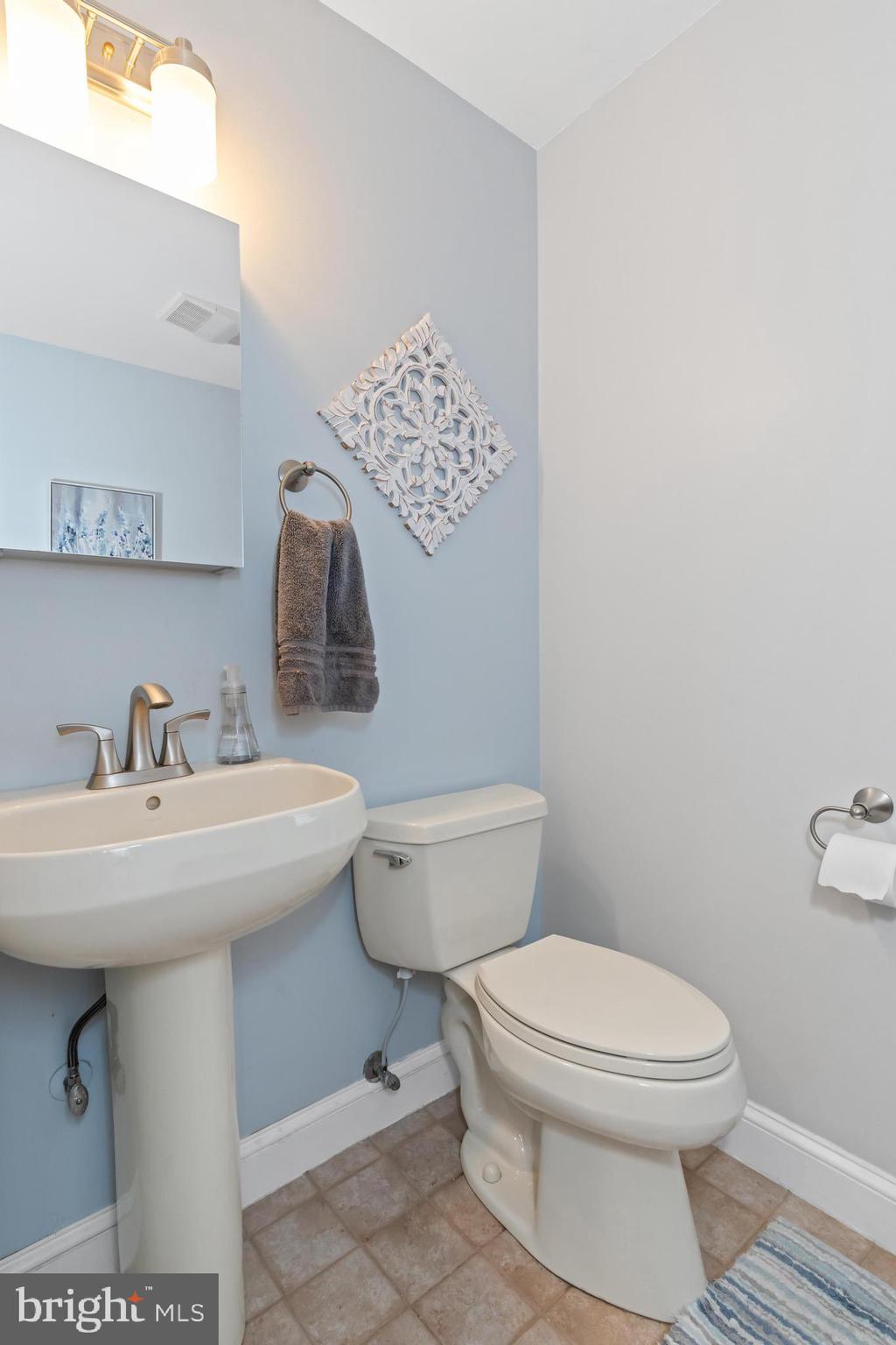 2118 Barr Road Wilmington, DE 19808 - Photo 26 of 43 Primary Bathroom