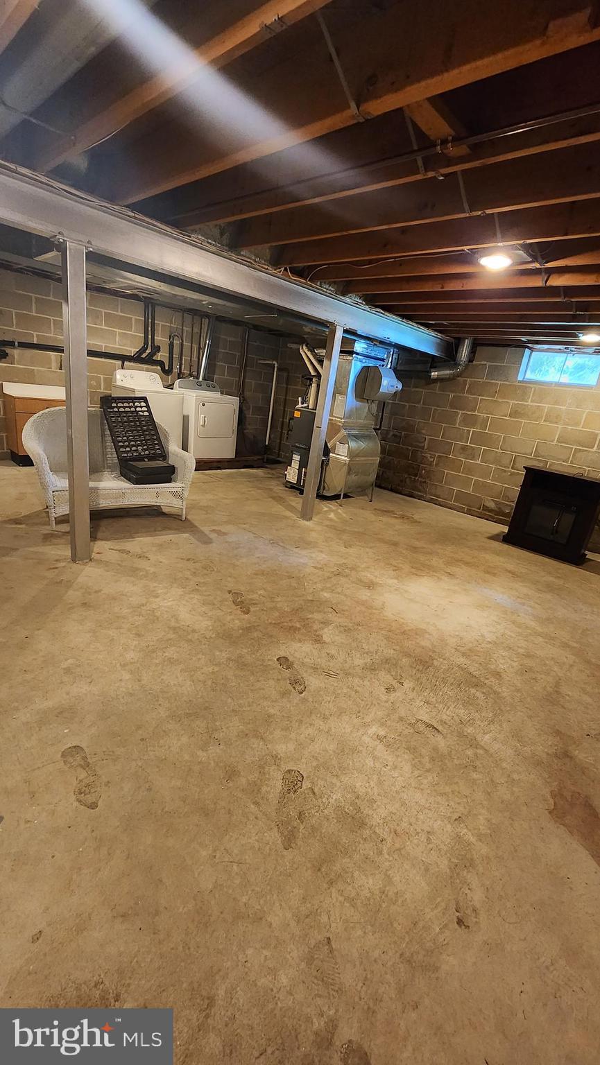 403 Franklin Road Glassboro, NJ 08028 - Photo 13 of 16