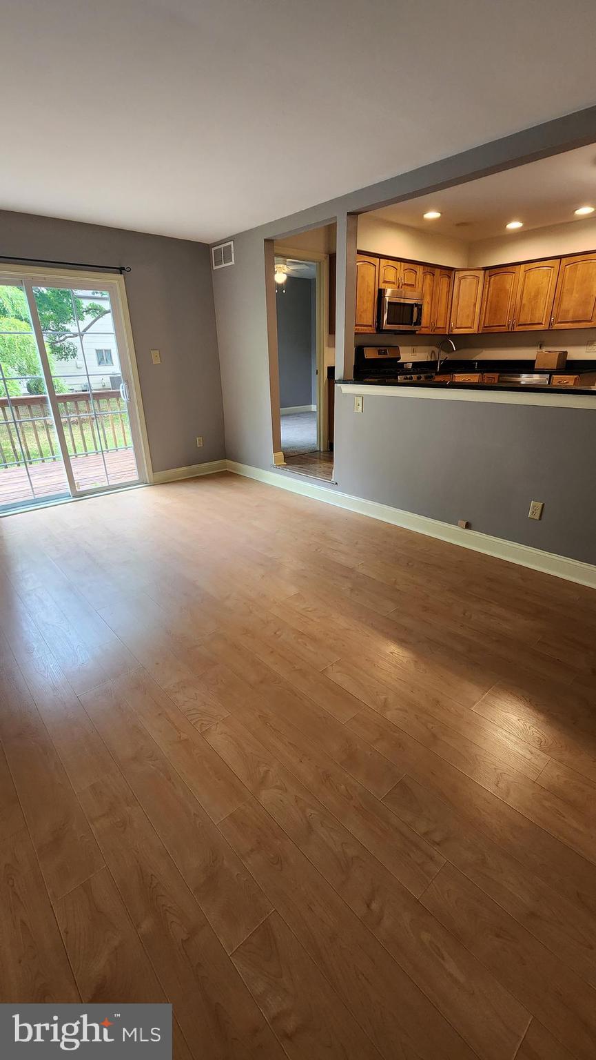 403 Franklin Road Glassboro, NJ 08028 - Photo 6 of 16