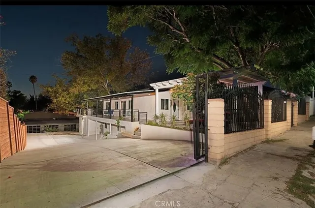 $3,500 | 3401 Linda Vista Terrace, Los Angeles, CA 90032