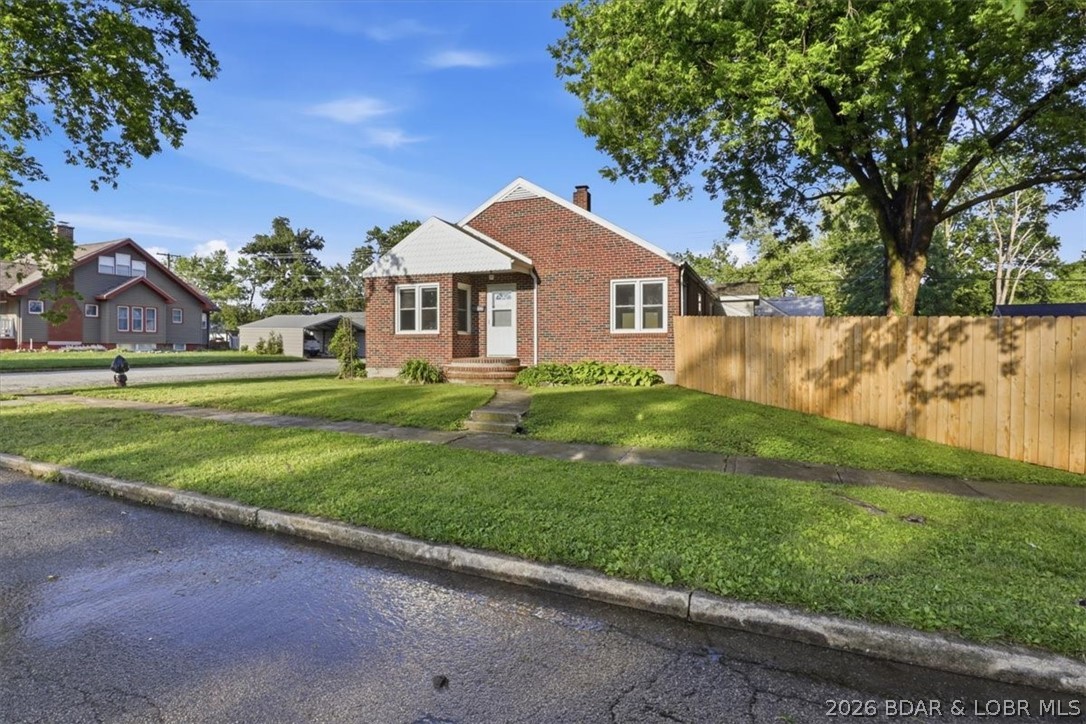 316 North Maple Street Eldon, MO 65026 - Photo 1 of 66 Welcome Home