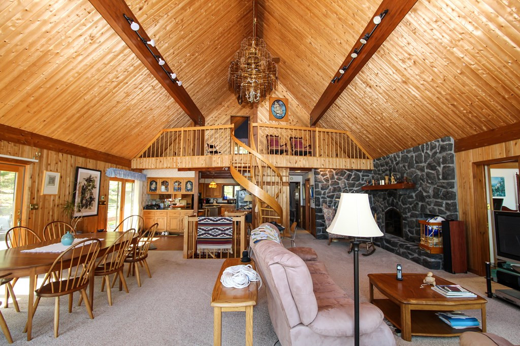 162 Schuyler Road Keeseville, NY 12944 - Photo 14 of 47