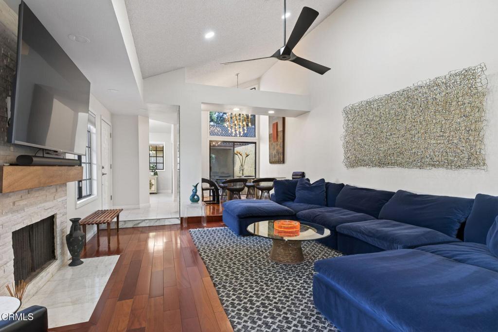 3712 Via Pacifica Walk Oxnard, CA 93035 - Photo 17 of 41