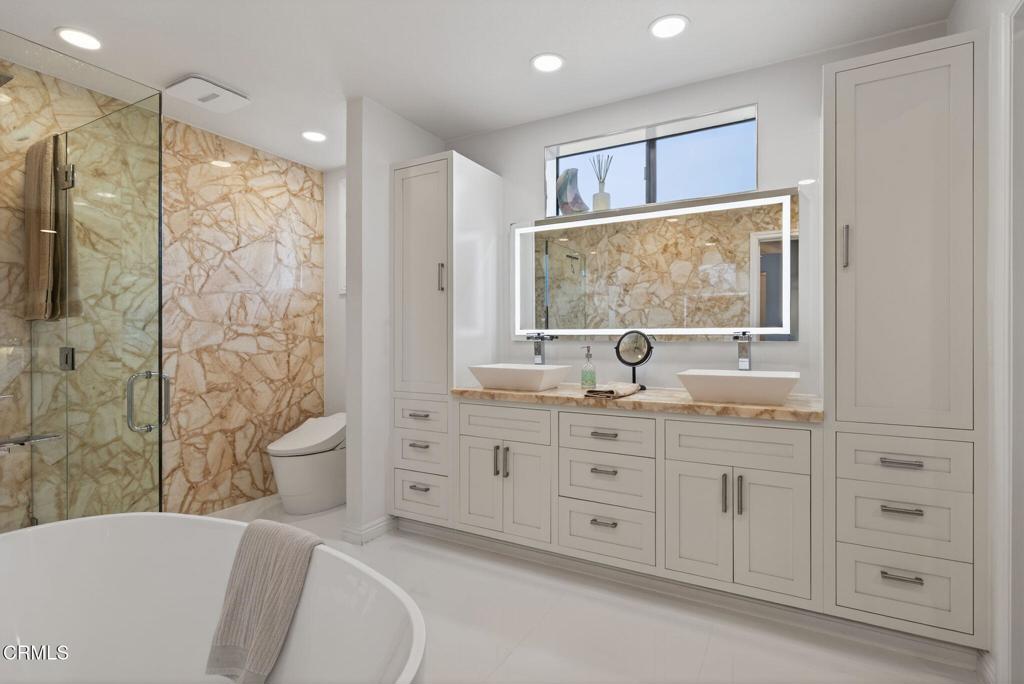 3712 Via Pacifica Walk Oxnard, CA 93035 - Photo 23 of 41