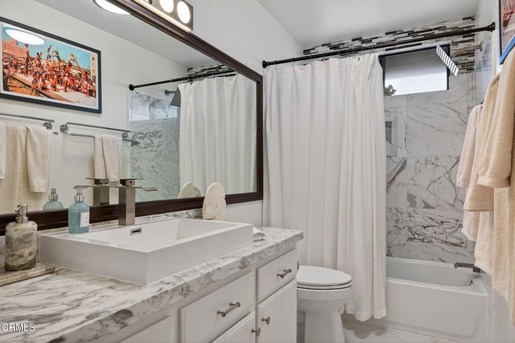 3712 Via Pacifica Walk Oxnard, CA 93035 - Photo 31 of 41