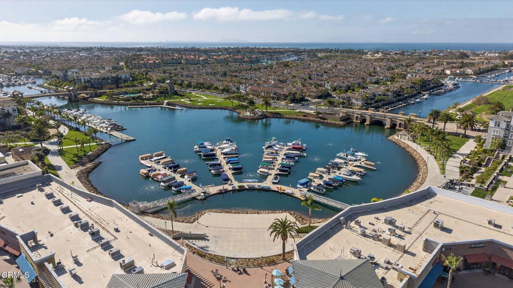 3712 Via Pacifica Walk Oxnard, CA 93035 - Photo 38 of 41