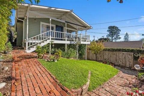 $2,495,000 | 31706 Scenic Drive, Laguna Beach, CA 92651