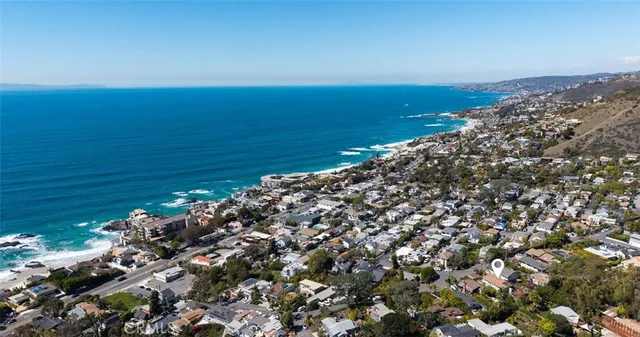$2,495,000 | 31706 Scenic Drive, Laguna Beach, CA 92651