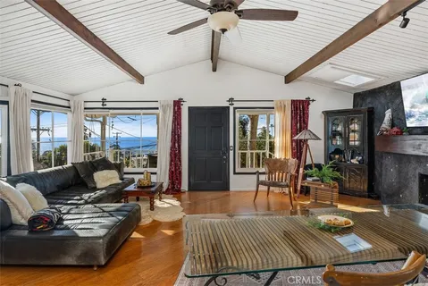 $2,495,000 | 31706 Scenic Drive, Laguna Beach, CA 92651