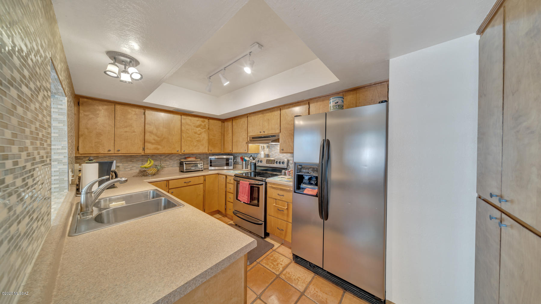 400 Poston Street Rio Rico, AZ 85648 - Photo 8 of 35