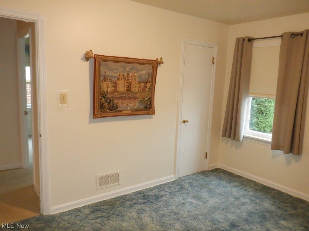 7424 Spring Garden Road, Unit R Cleveland, OH 44129 - Photo 13 of 22 bedroom