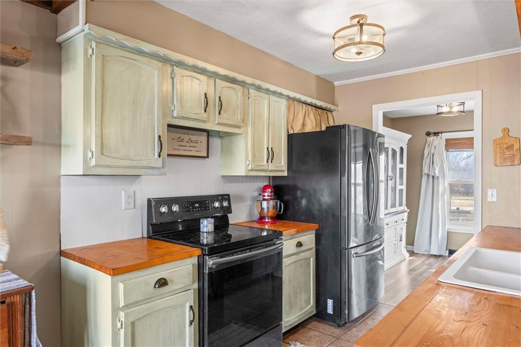 29002 East State Rte B Highway Archie, MO 64725 - Photo 9 of 25