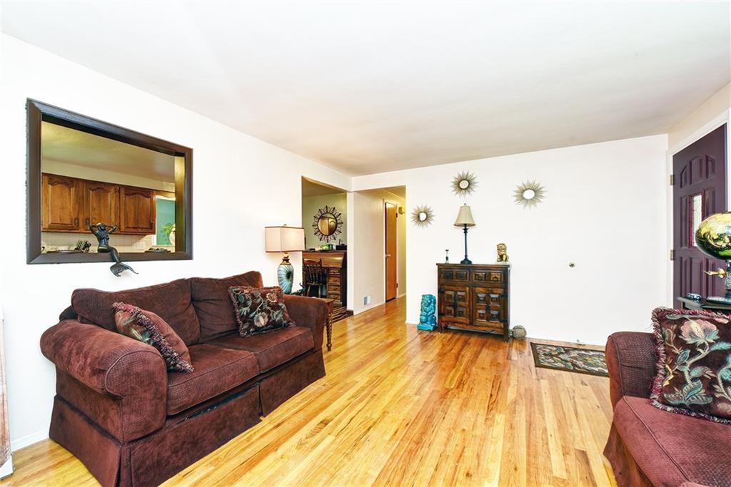 280 Franklin Farms Road Washington, PA 15301 - Photo 3 of 19 Gallery Image 3