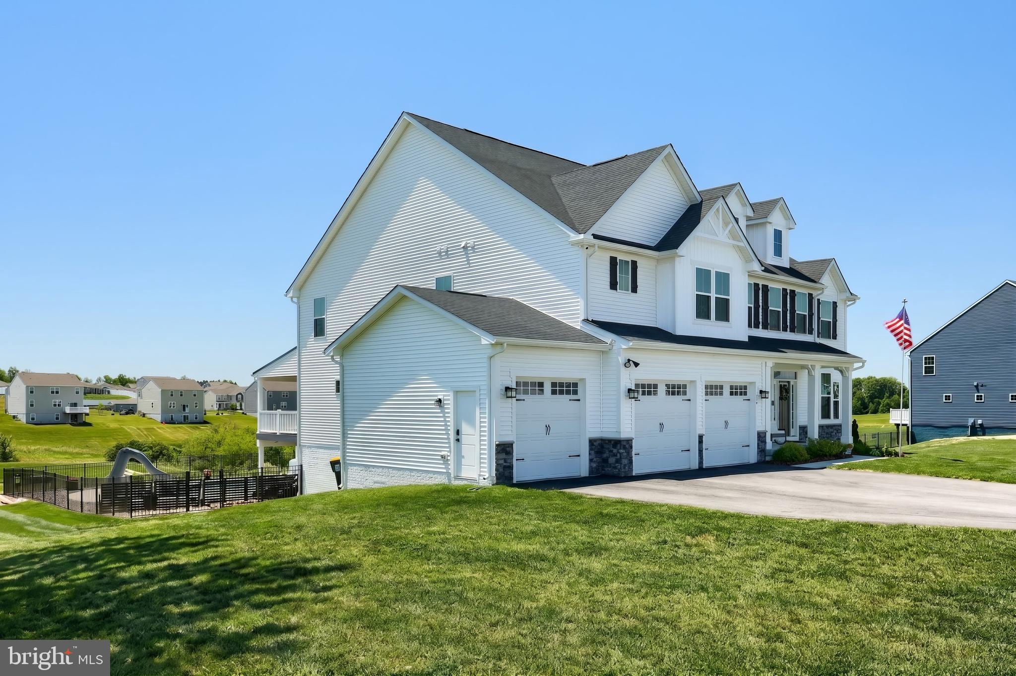 14 Winifred Drive Hanover, PA 17331 - Photo 5 of 70
