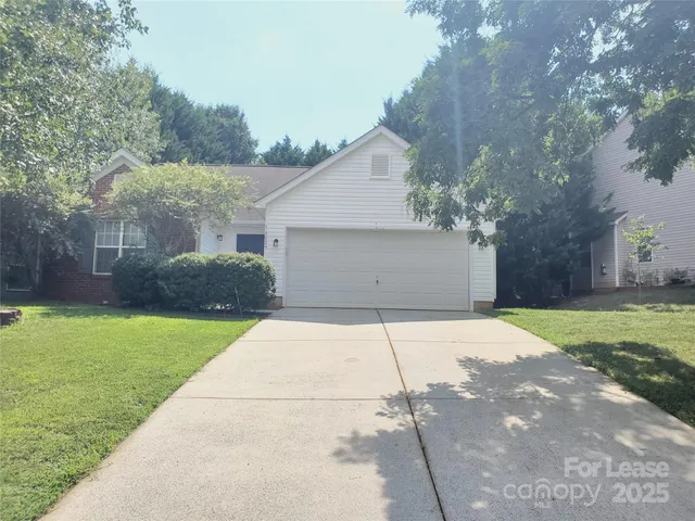 $2,295 | 16029 Circlegreen Drive, Charlotte, NC 28273