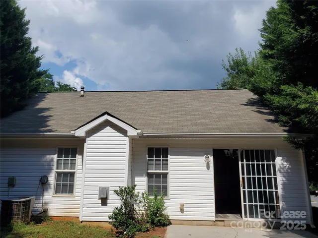 $2,295 | 16029 Circlegreen Drive, Charlotte, NC 28273